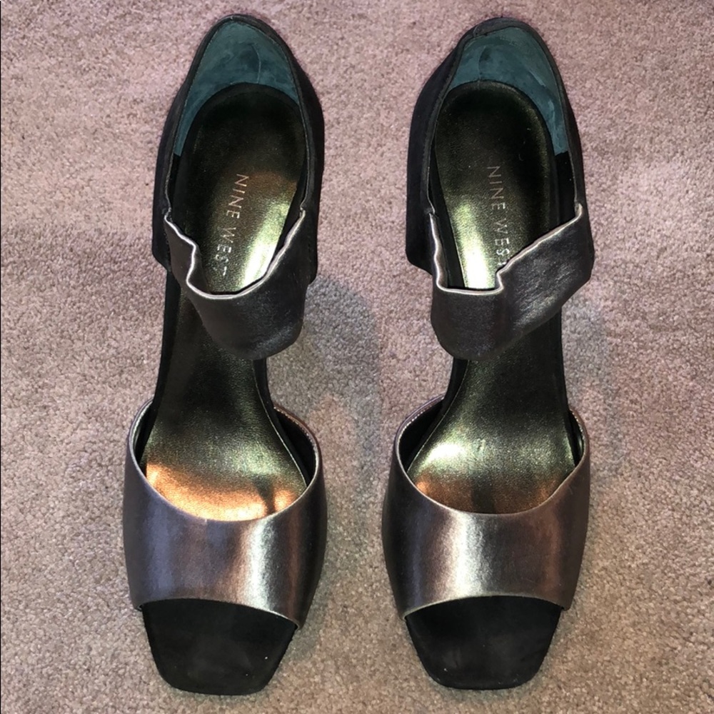 NINE WEST HEEL